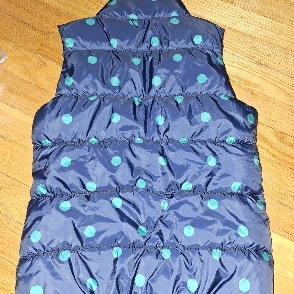 Old Navy Kids Sz. 8, Puffy Vest with Fleece Lining. 🙂 - Picture 2 of 3